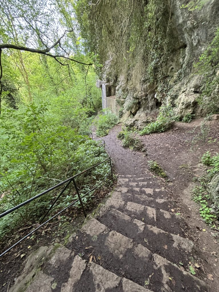 Treppenweg an der Kakushöhle Mechernich